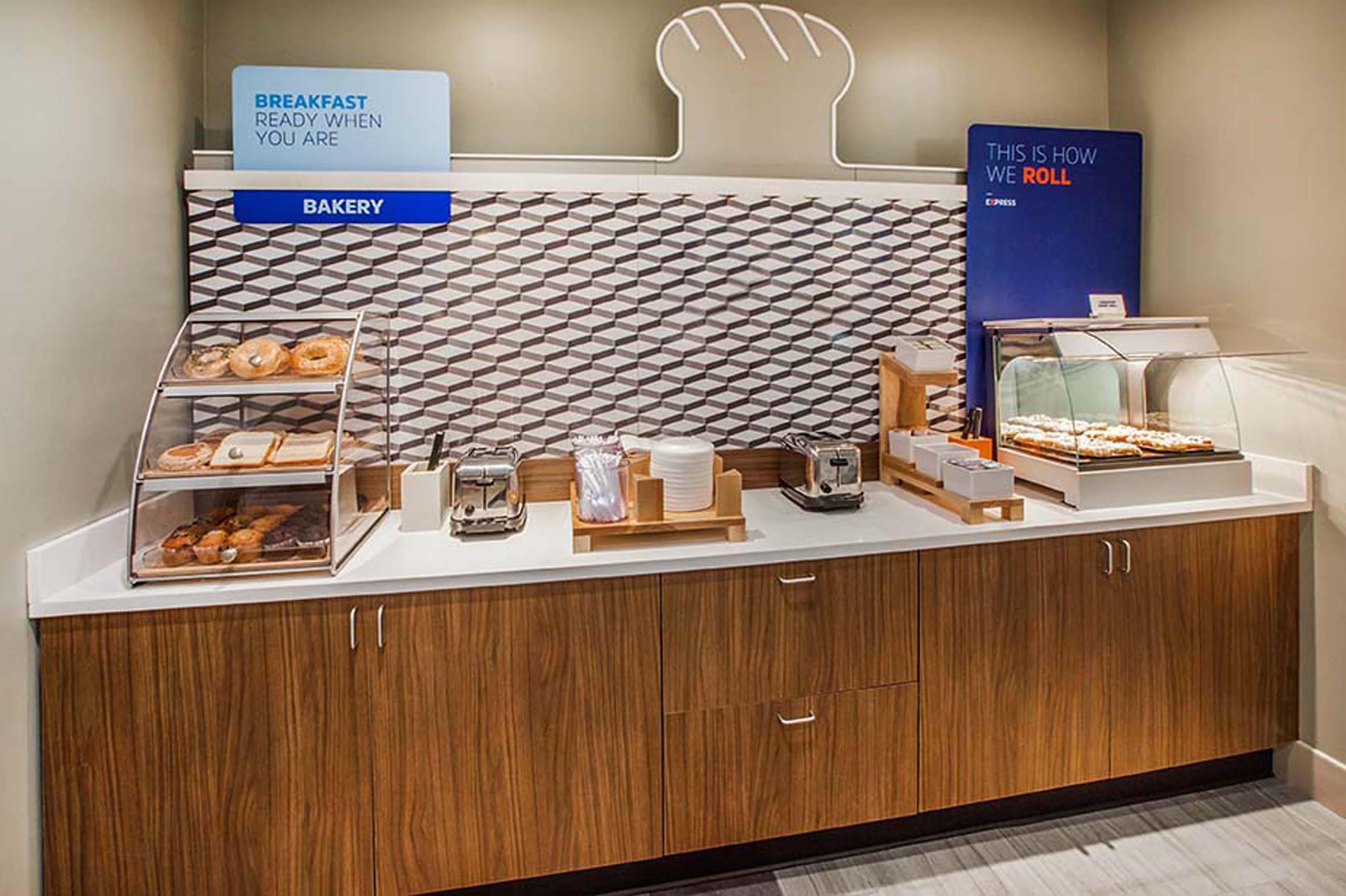 Holiday Inn Express & Suites Sarasota East By Ihg Vamo Zewnętrze zdjęcie