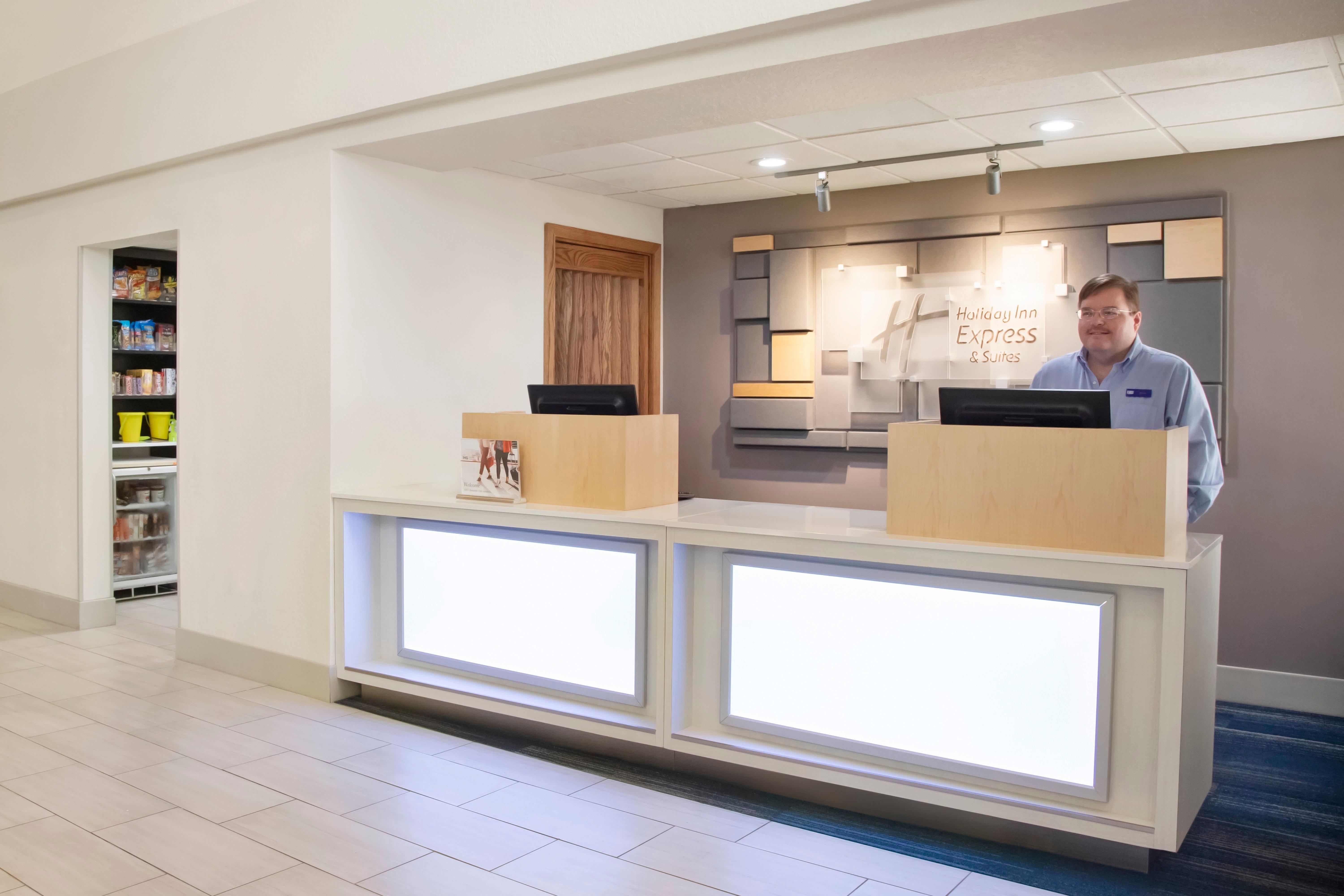Holiday Inn Express & Suites Sarasota East By Ihg Vamo Zewnętrze zdjęcie